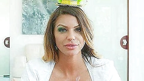 Sexy milf cumming on her tits and she is doing it on a vr