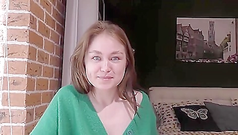 Skinny brunette teen with a very nice ass and nice tits 038a