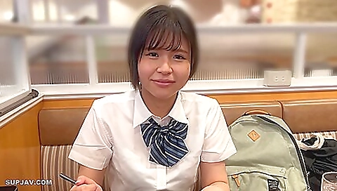 Cute asian stepsister gets creampied by a boyfriend