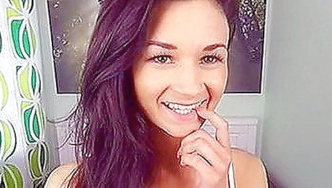 Red herring in vr porn strip scene with sexy redhead