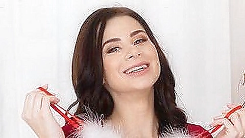 Sexy and horny teen girls Stacy cruz and jenny doll in christmas